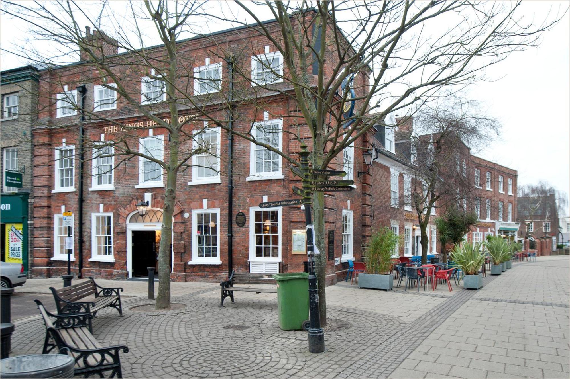 The King'S Head Hotel Wetherspoon Beccles Bagian luar foto