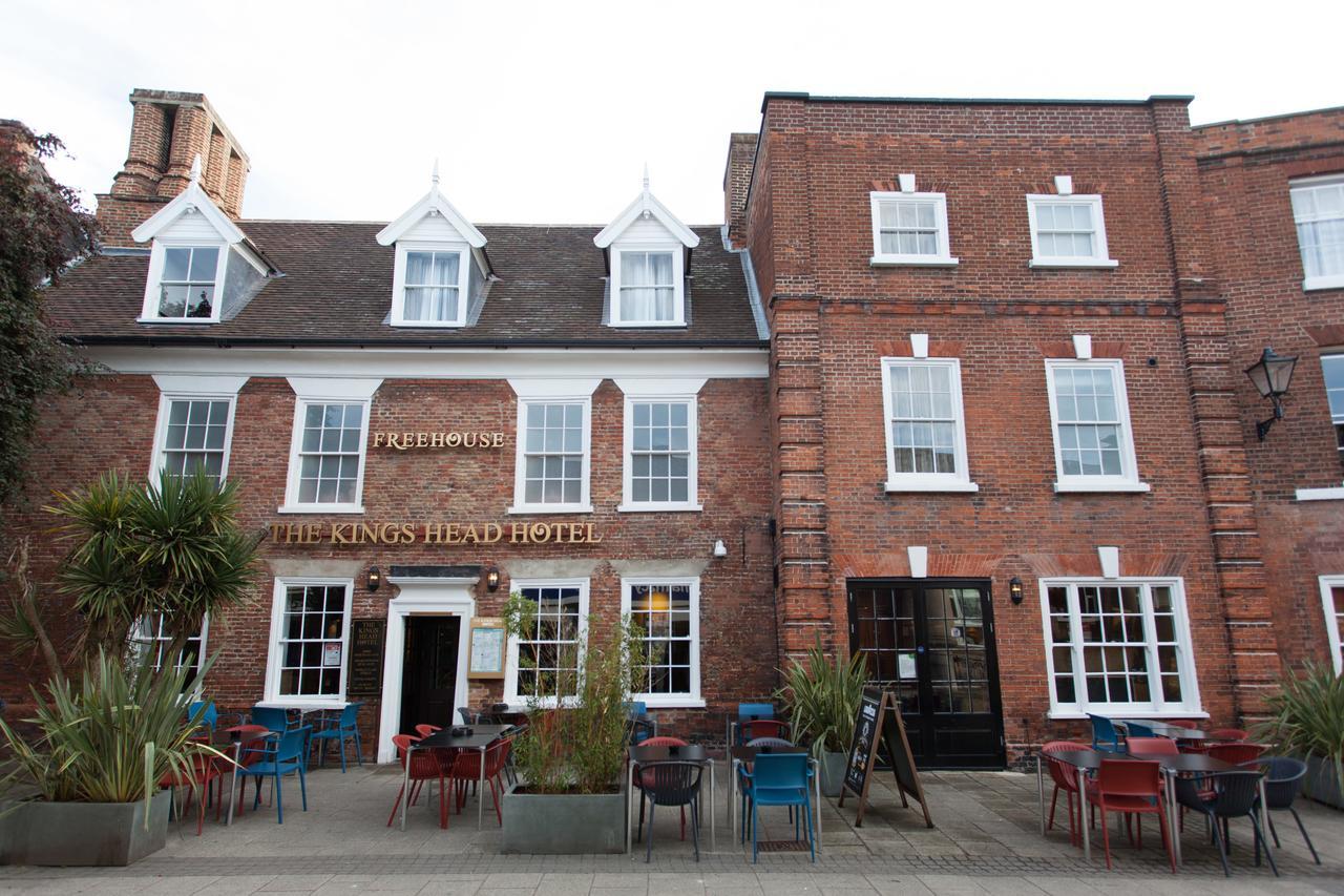 The King'S Head Hotel Wetherspoon Beccles Bagian luar foto